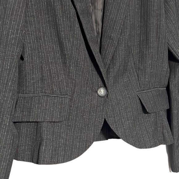 Black Blazer Jacket Junior’s Large Pin Stripes Single Button Business Career BCX - Picture 3 of 9